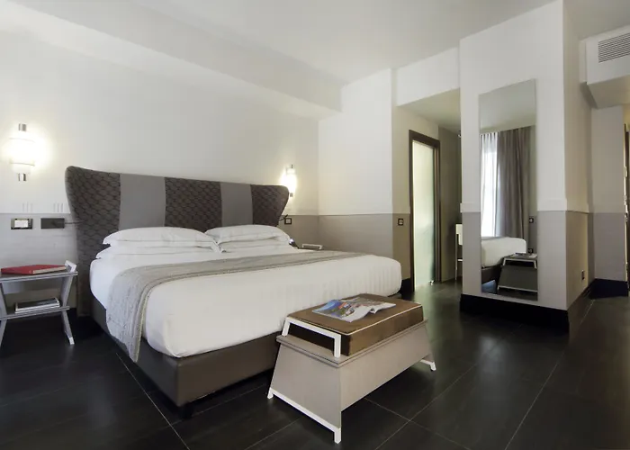 Unica Appart hôtel 4*