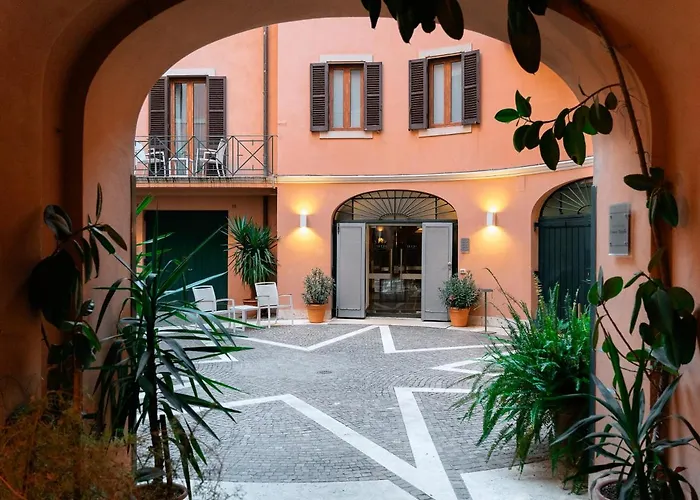 Unica 4* Roma