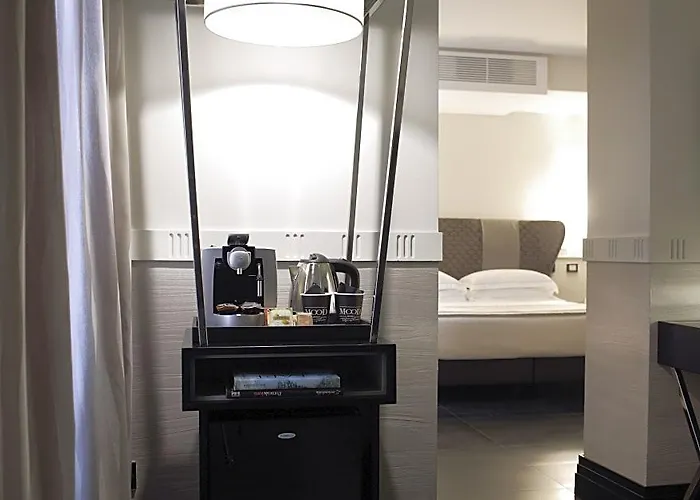 Unica 4* Roma